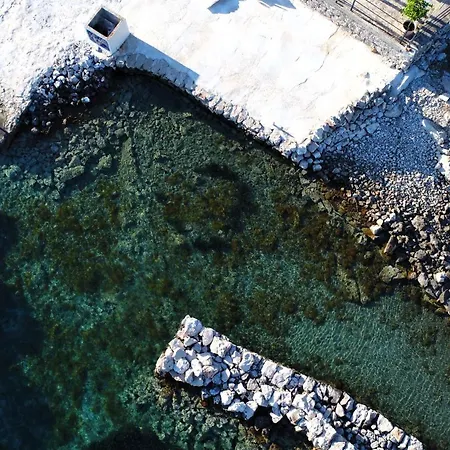 House Lantina Ferienhaus *